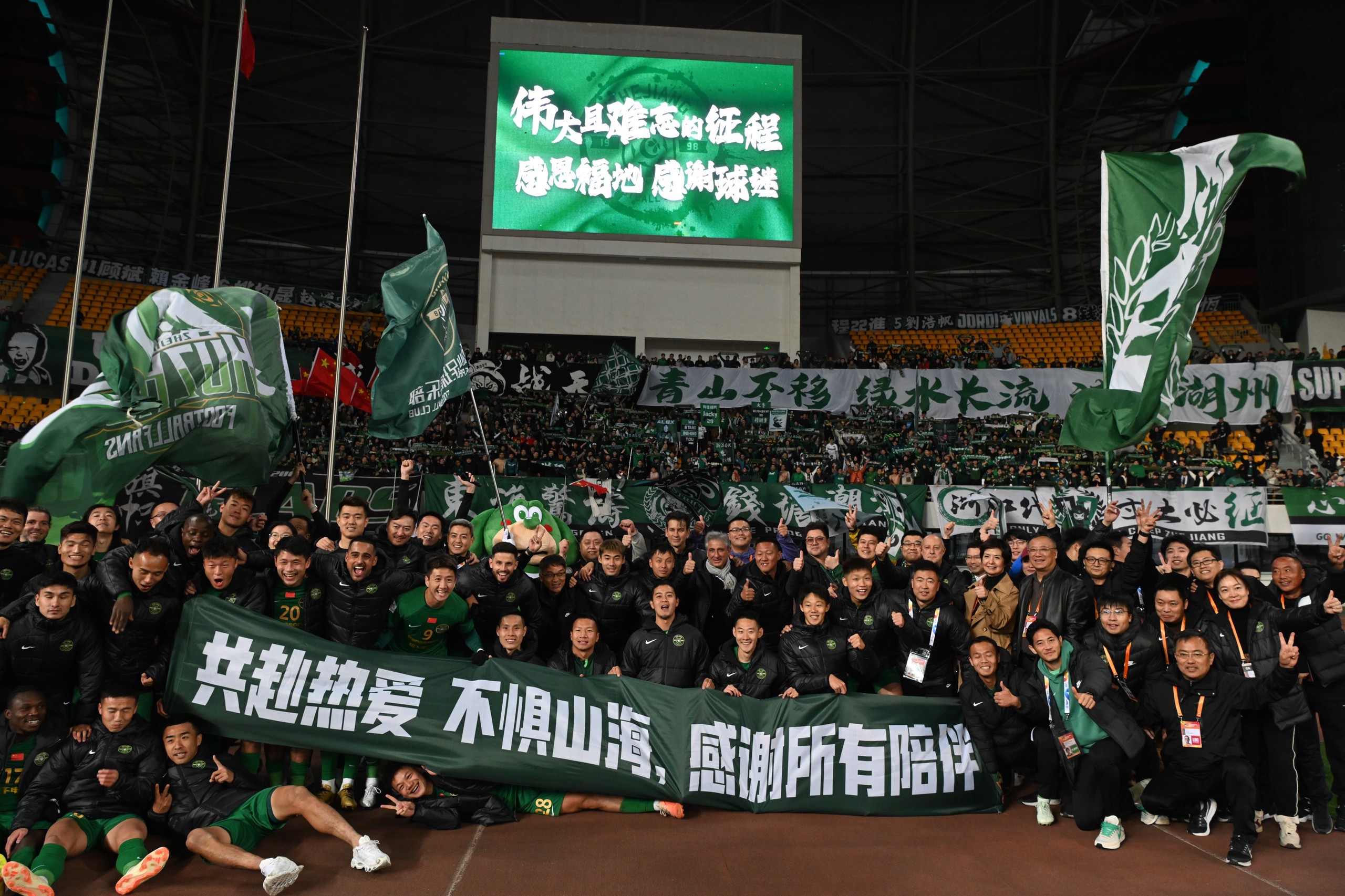 HL小组赛顺利两连胜晋级八强！感谢粉丝支持(国乒十连胜晋级决赛)