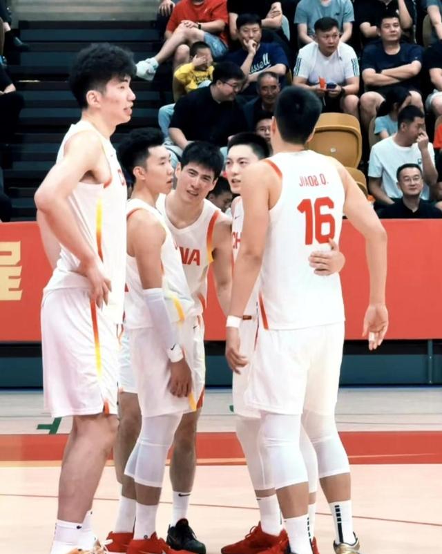 关于男篮热身赛-余嘉豪两双胡明轩13分中国胜荷兰的信息
