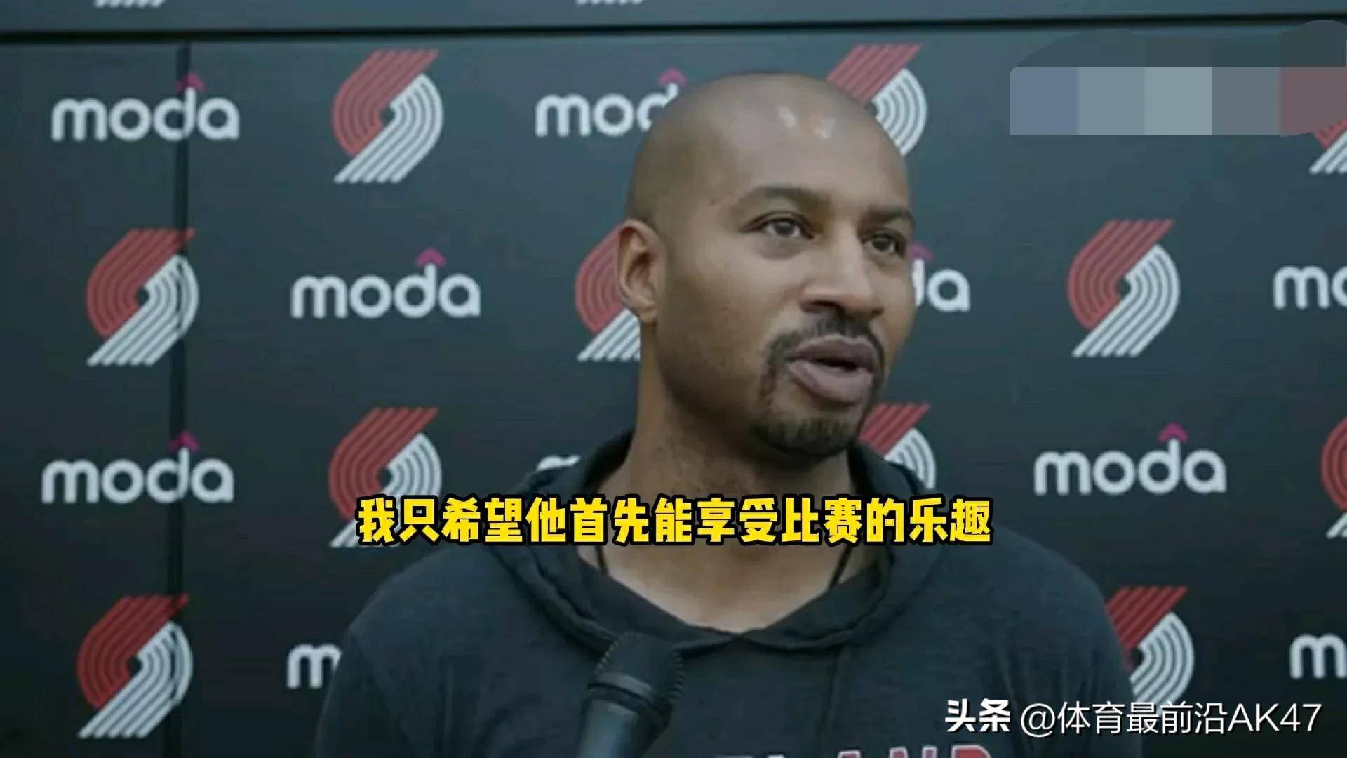 包含杨翰森未出场开拓者大比分不敌太阳场均108分夏联收官的词条