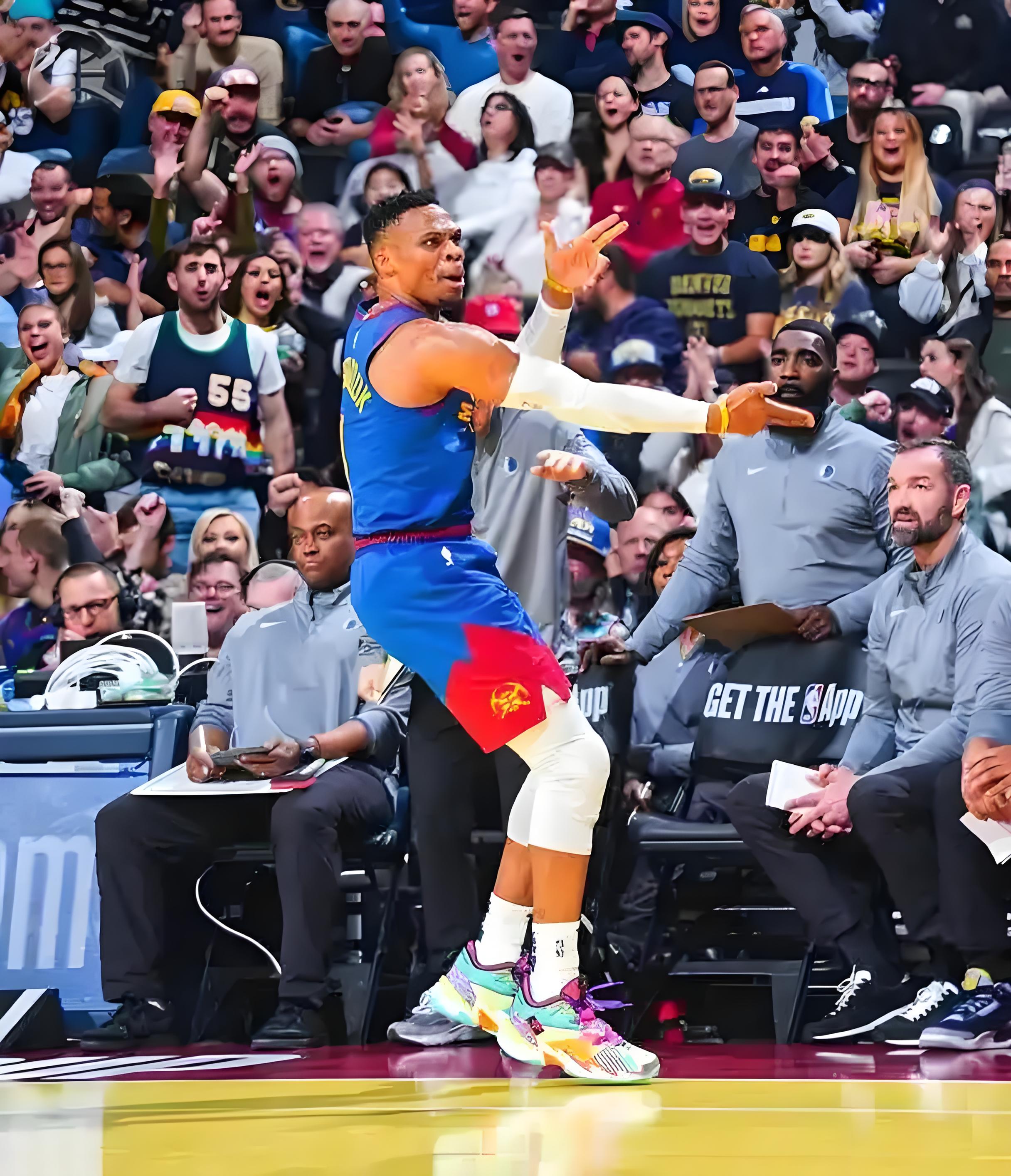 教练组让我在防守端死缠对手，希望我放开手脚打球(nba防守教练)